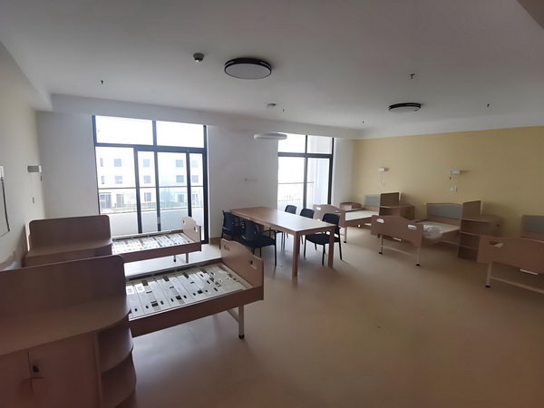 应届毕业生入户深圳条件2025政策_冯骥荐电影南京照相馆：没有抒情只有血的事实 对于类内图文容传统